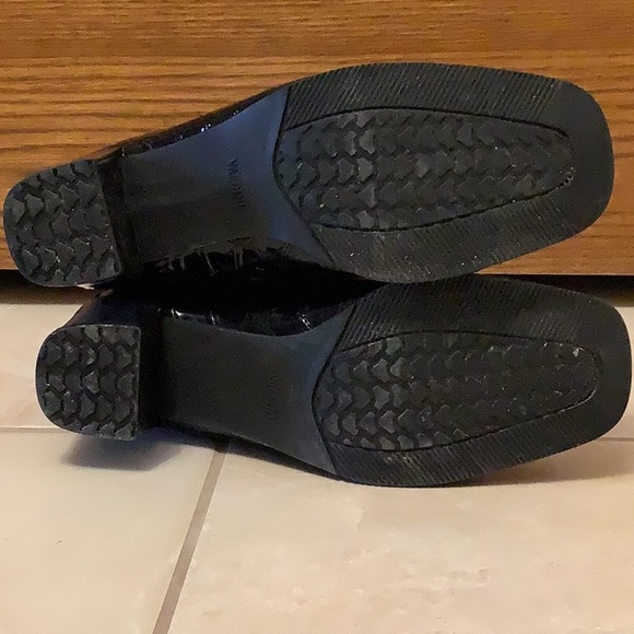 Waterproof croc print leather boots - Picture 4 of 6